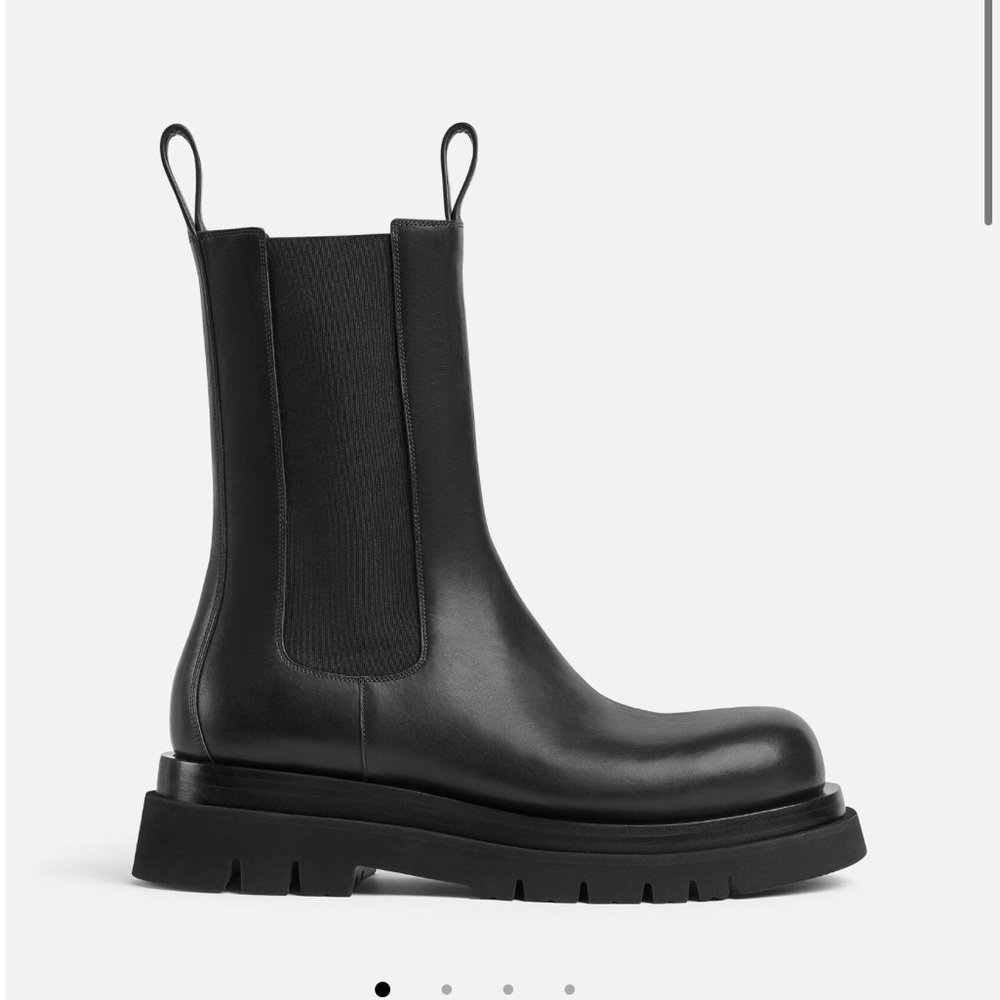 NWT - Bottega Veneta Lug Chelsea Boots - 36